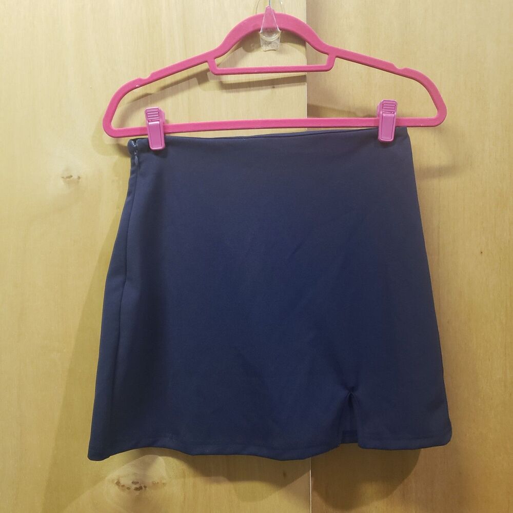 SHEIN Navy Mini Skirt Crepe textured Sz M YYY WAIST 16" Waist-hem 14"